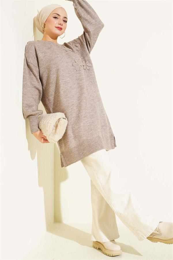 Soft Knit Tunic with Floral Collar and Mink