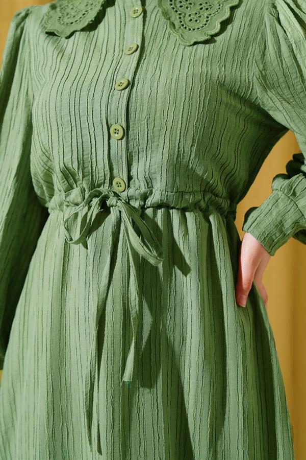 Lace Collar Buttoned Dress Almond Green
