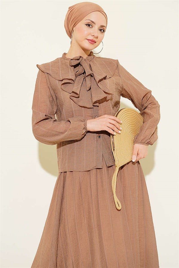 2 Piece Set with Ruffled Collar and Lace-Up Skirt, Mink Color