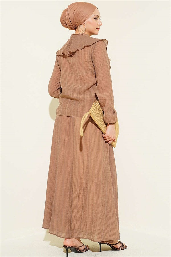 2 Piece Set with Ruffled Collar and Lace-Up Skirt, Mink Color