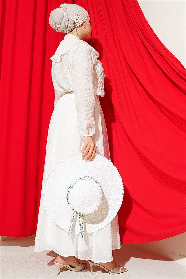 2 Piece Set with ruffled collar and lace-up skirt, ecru.