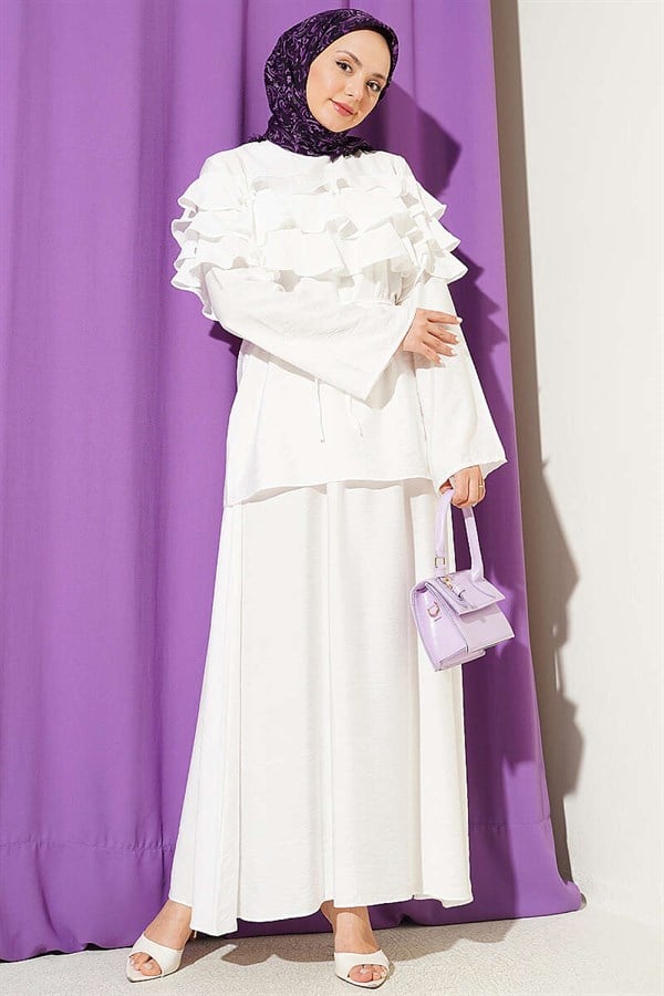 2 Piece Set with Ruffled Collar and Skirt, Ecru