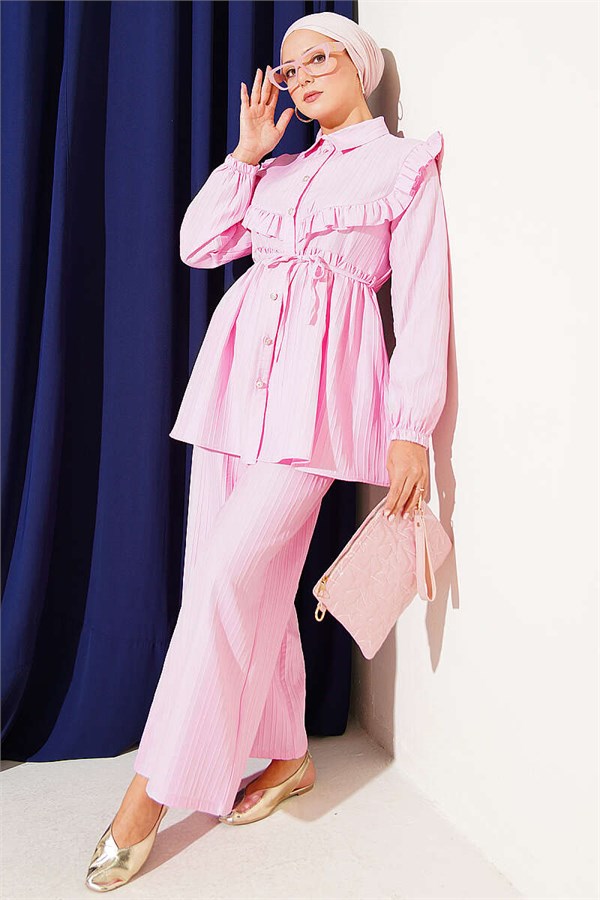 Pink Two-Piece Set with Ruffled Collar and Tie Closure