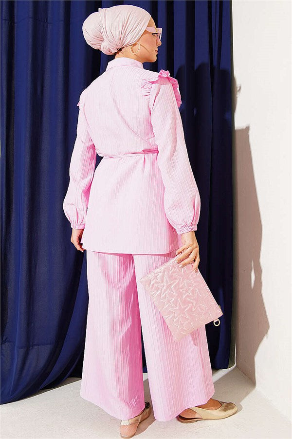 Pink Two-Piece Set with Ruffled Collar and Tie Closure