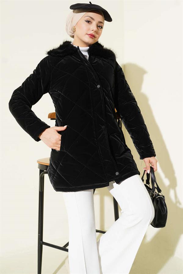 Fur-Collared Quilted Short Coat, Black