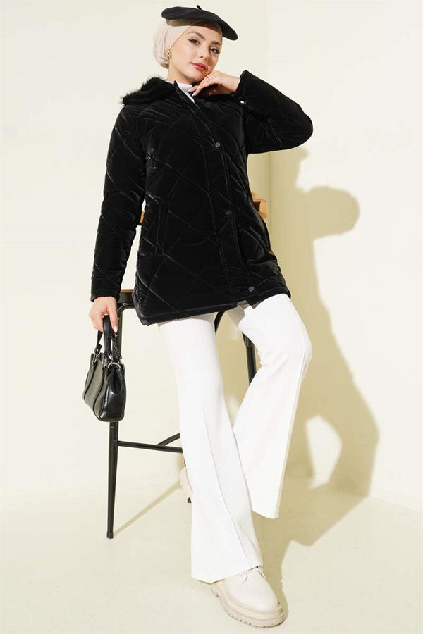 Fur-Collared Quilted Short Coat, Black