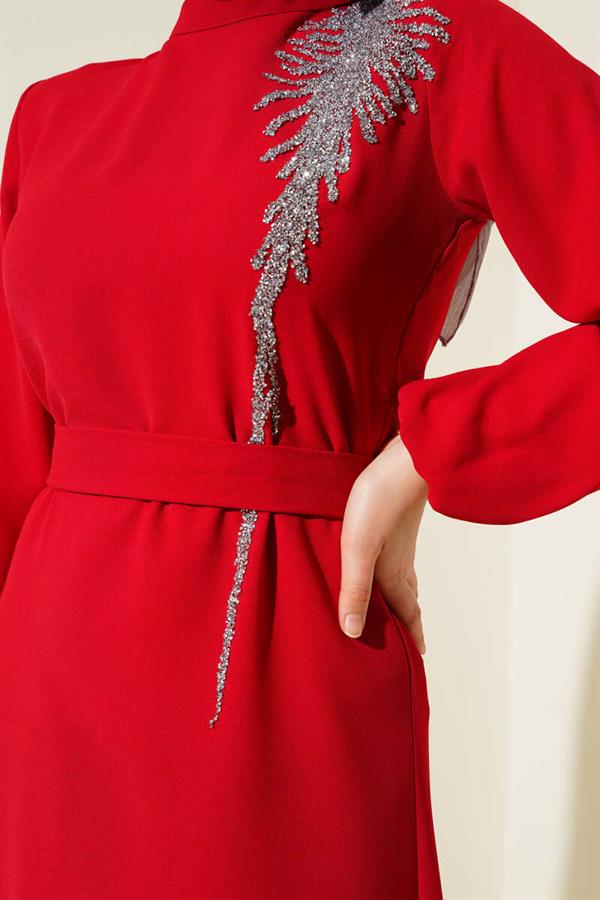 Stone Collar Belted Dress Red