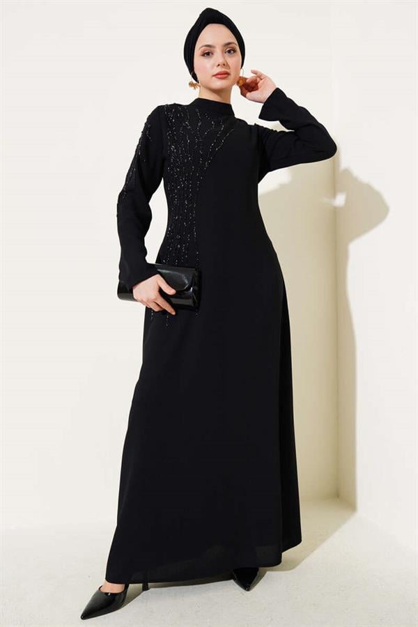 Collar and Shoulder Stoned Plus Size Crepe Dress Black
