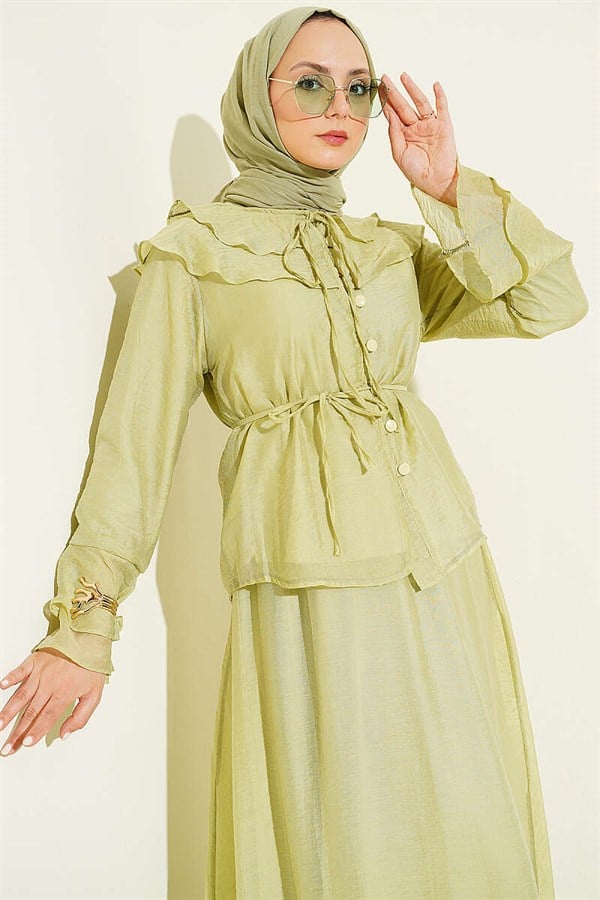 Skirt 2 Piece Set with Ruffled Collar and British Button Closure, Light Green