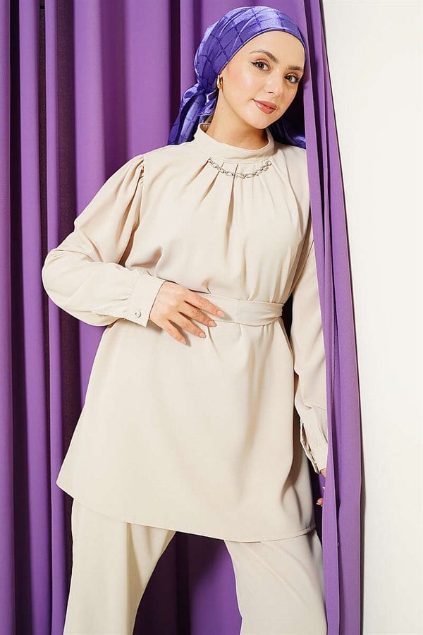 Beige Tunic 2 Piece Set with Necklace Collar