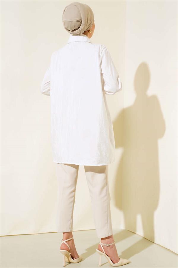 Chain-Collar, Cuff-Laced Shirt in Ecru