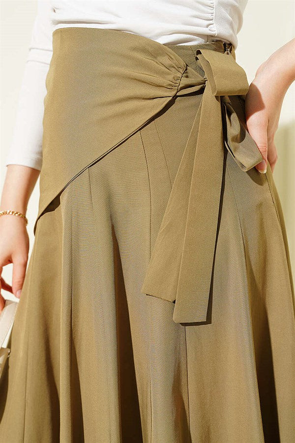 Side Tie Detail Skirt in Olive Green