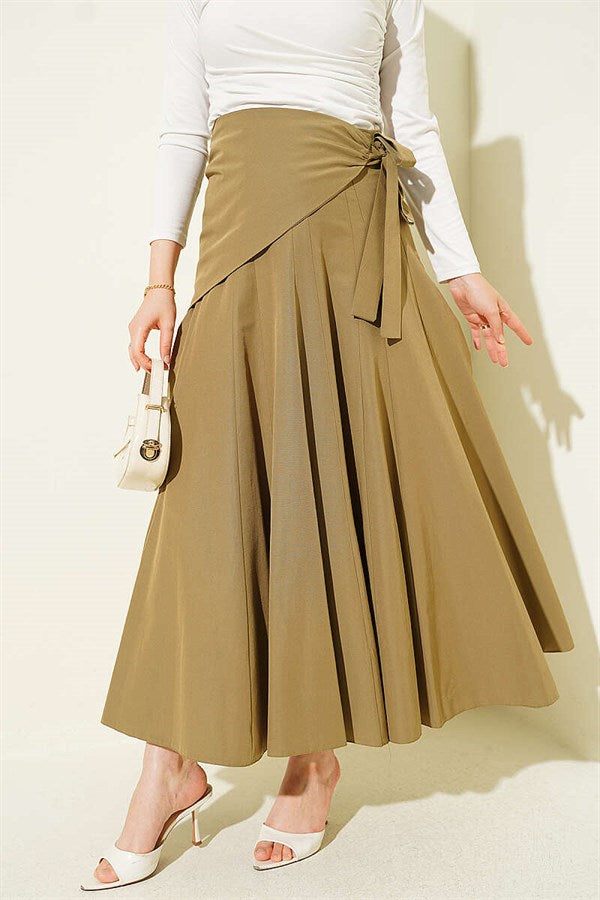 Side Tie Detail Skirt in Olive Green