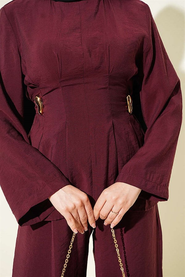 Side Gold Buckle Pleated 2 Piece Set in Burgundy