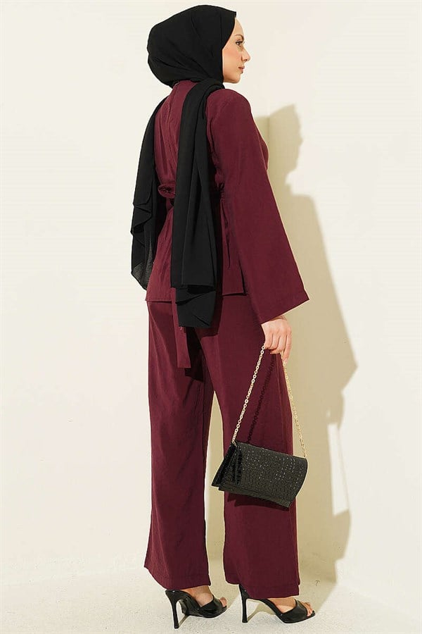 Side Gold Buckle Pleated 2 Piece Set in Burgundy