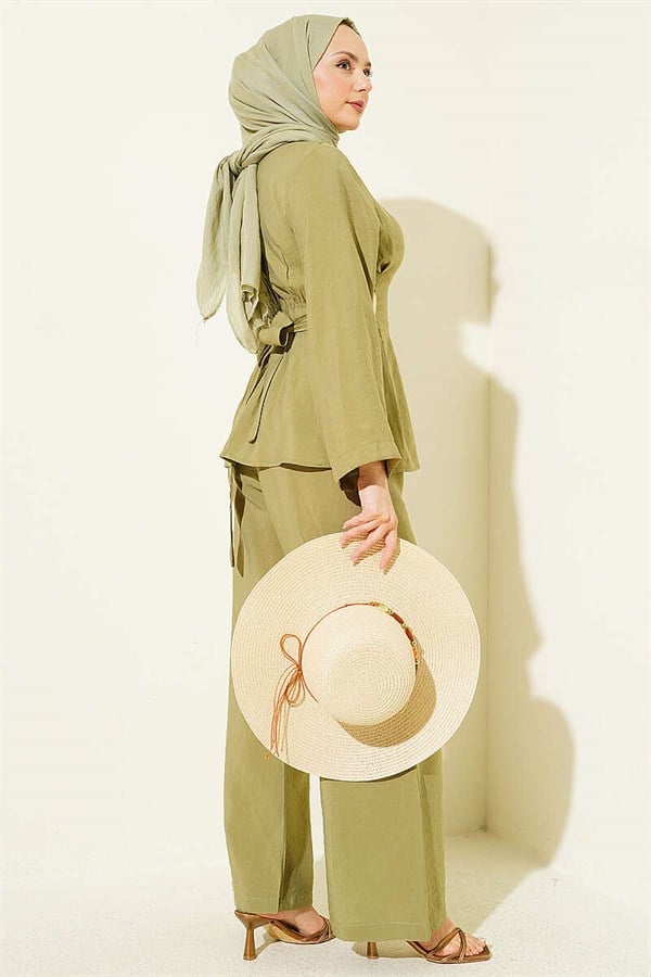 Side Gold Buckle Pleated 2 Piece Set in Light Green