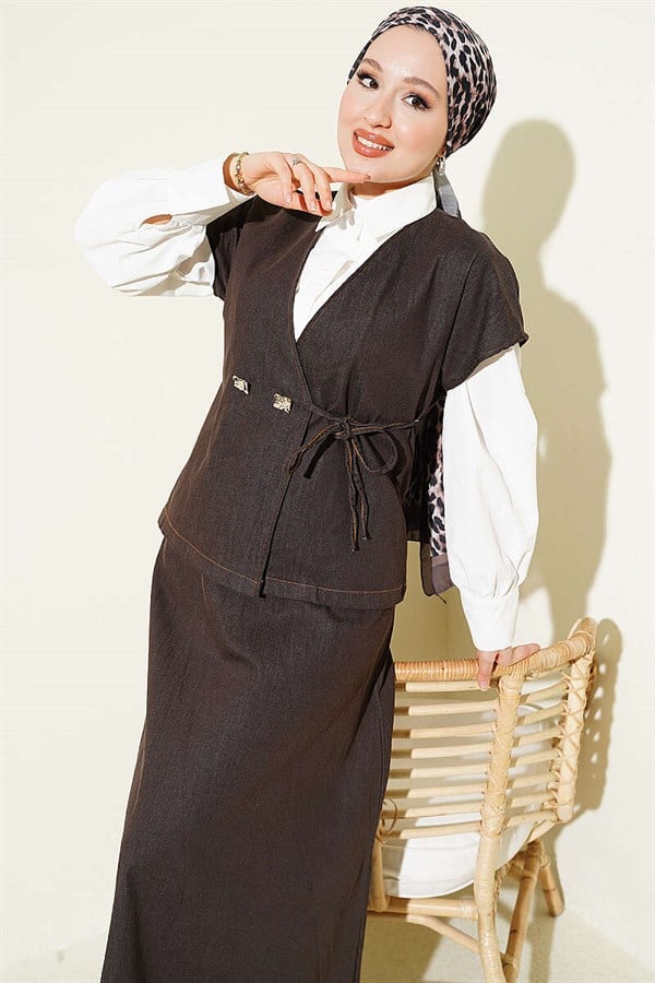 Side-lace Vest and Skirt Denim Set in Dark Brown