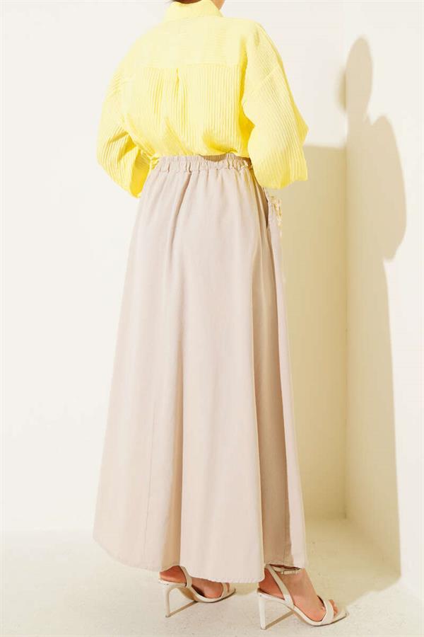 Basic Skirt with Side Pockets Beige
