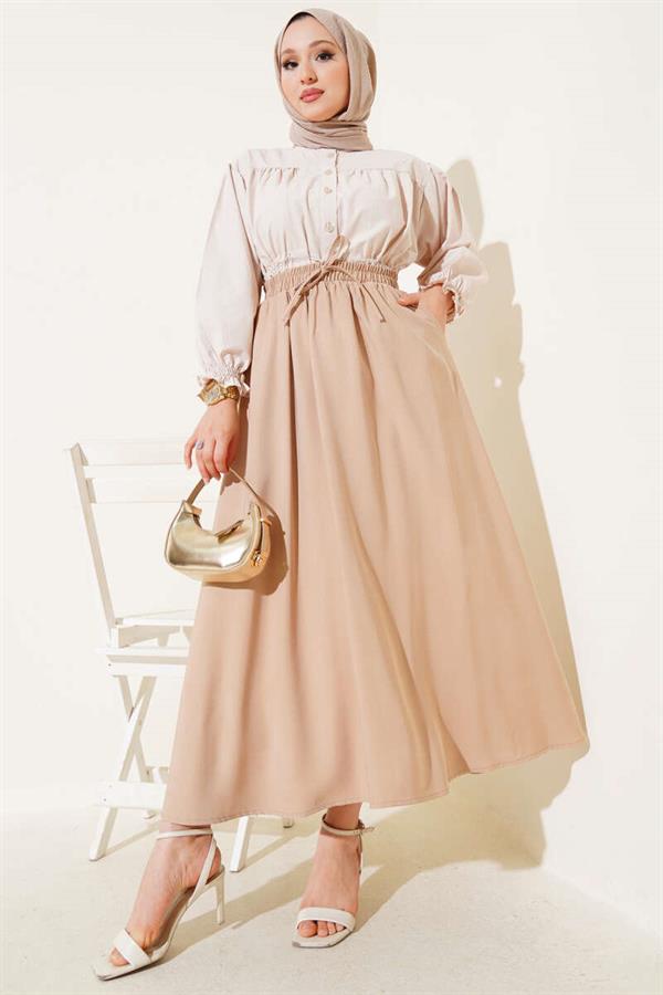 Basic Skirt Latte with Side Pockets