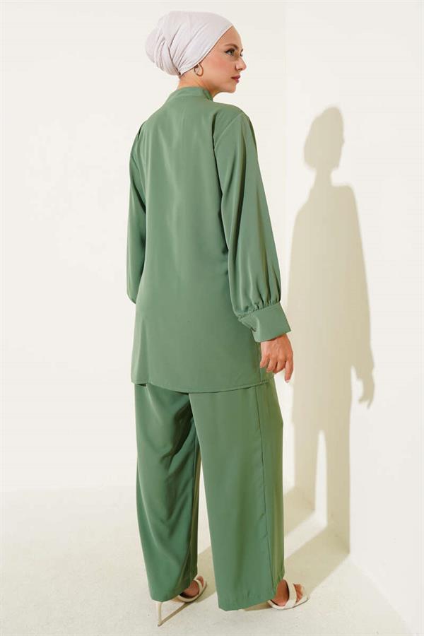 Side Belt Detailed 2 Piece Set in Green
