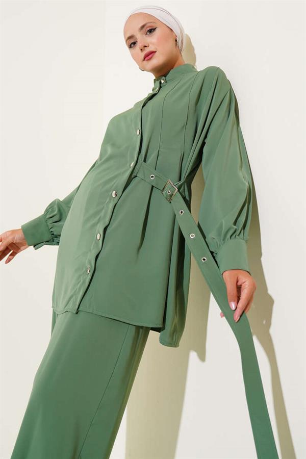 Side Belt Detailed 2 Piece Set in Green