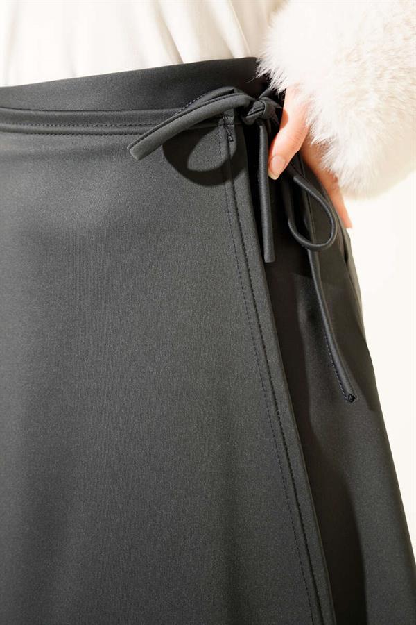 Side Tie-Up Scuba Skirt, Smoke Grey