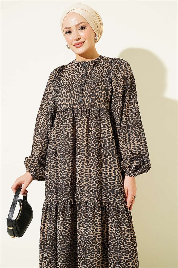 Velvet Dress with Batwing Sleeves and Leopard Print