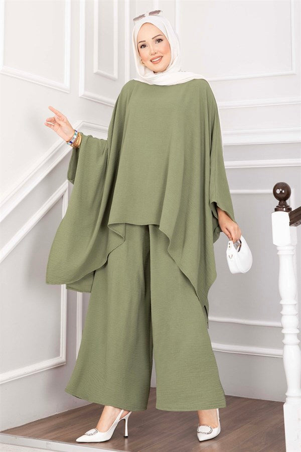 Batwing Sleeve Loose-Fitting Pants Two-Piece Set in Green Olive