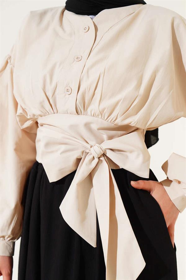 Half Buttoned Tie Short Shirt Beige