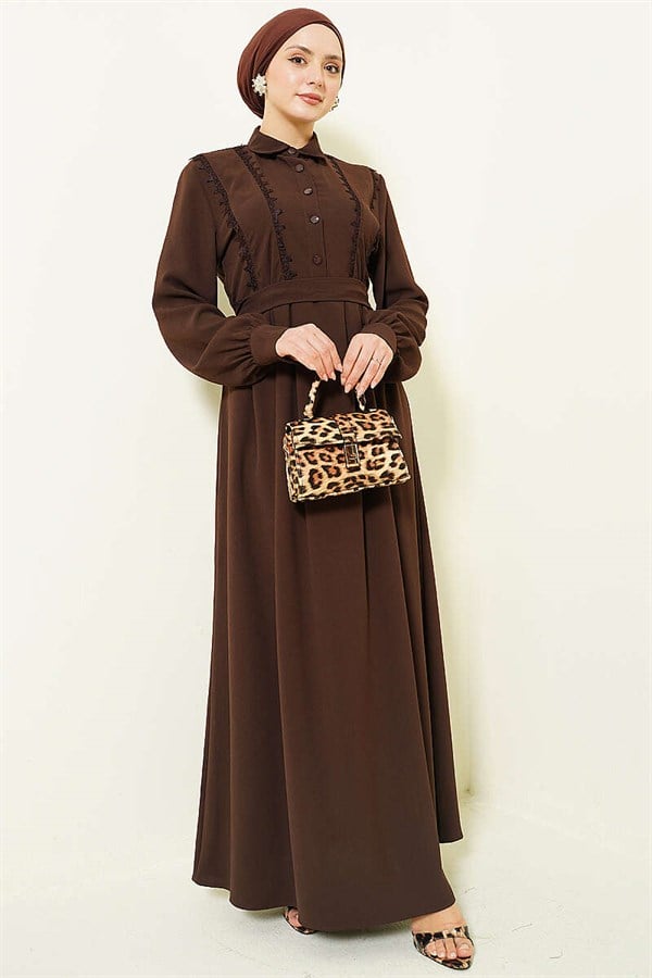 Half-Button Lace Detail Dress in Brown
