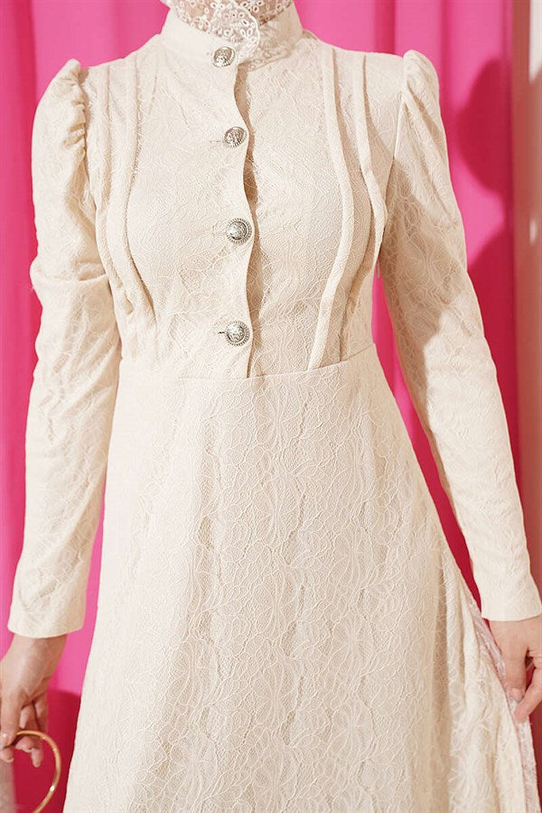 Half-Button Lace Evening Dress Beige