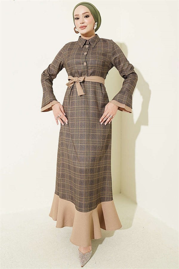 Half-Button Ruffle Detail Dress Green