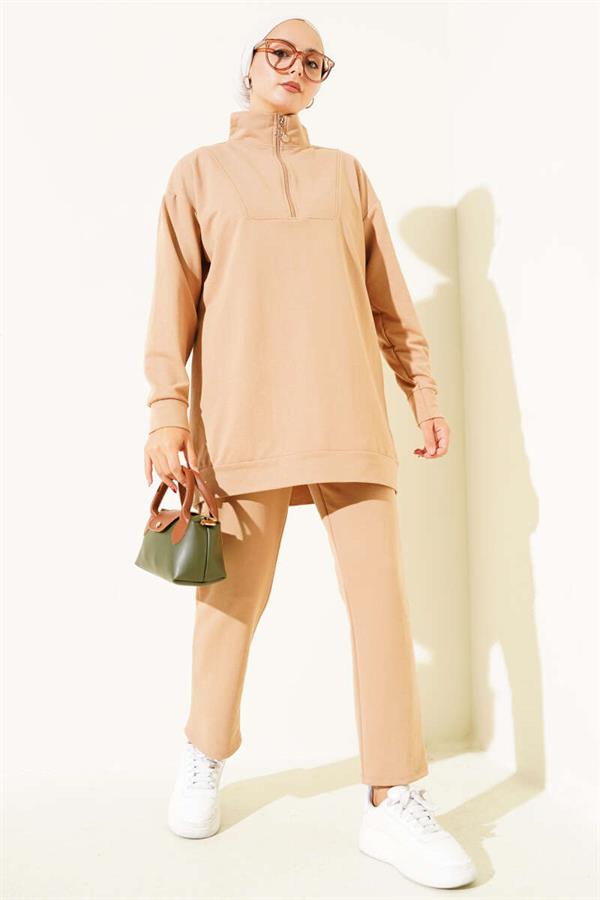 Half Zippered 2 Piece Set Camel