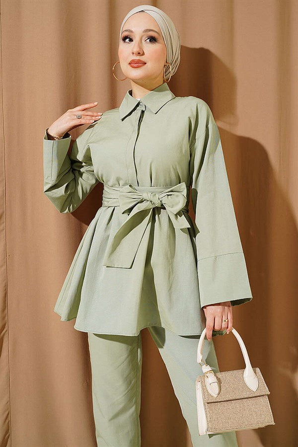 Half-Buttoned Belted 2 Piece Set in Light Green