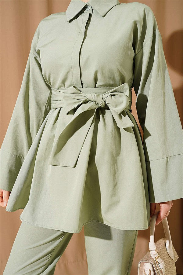 Half-Buttoned Belted 2 Piece Set in Light Green