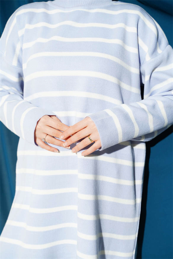 Horizontal Stripe Detail Basic Knit Tunic Lilac