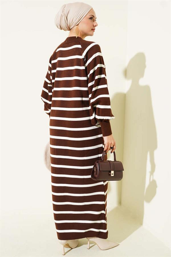 Horizontal Striped Basic Knit Dress Brown
