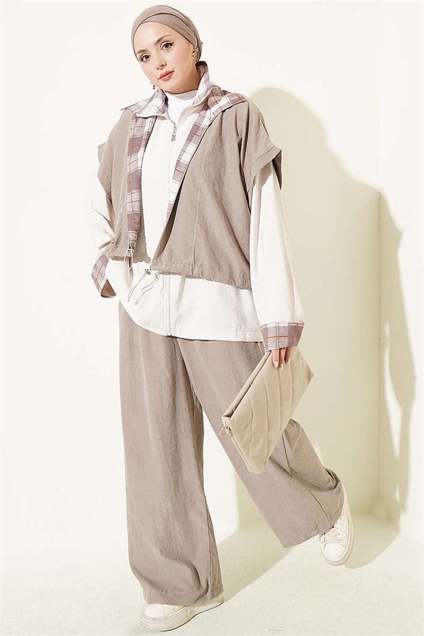 Vest and Zip-Up 2 Piece Set, Mink Color