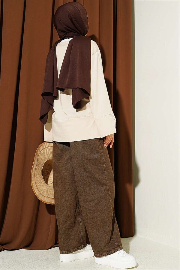 Beige Tunic with Wide Sleeves and Slit Detail