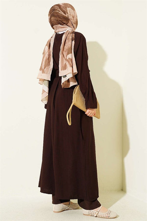 Long Tunic 2 Piece Set with Slit and Floral Accessories, Coffee