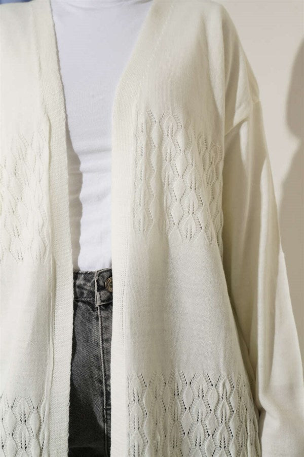 Zigzag Patterned Knitted Basic Cardigan Bone