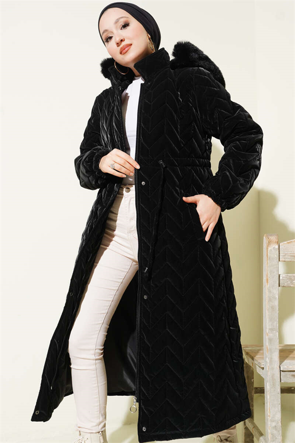 Zigzag Quilted Hooded Puffer Jacket Black