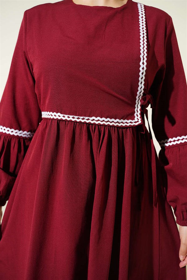 Zigzag Embroidered Side-Tie Poplin Dress, Burgundy