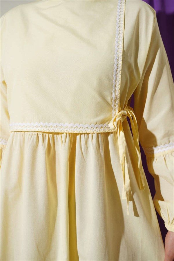 Zigzag Embroidered Side-Tie Poplin Dress Yellow