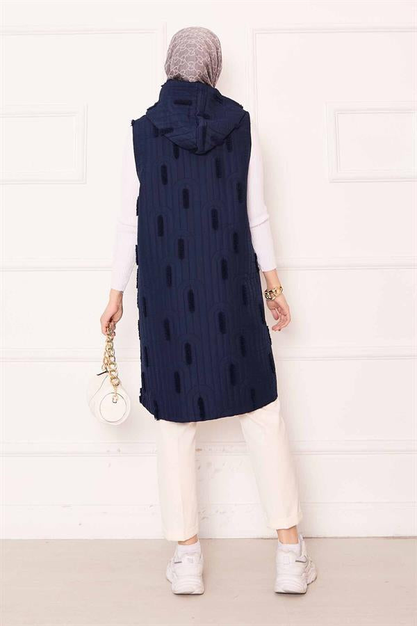 Chain Detailed Buttoned Quilted Vest Navy Blue