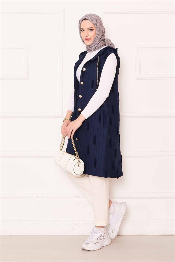 Chain Detailed Buttoned Quilted Vest Navy Blue