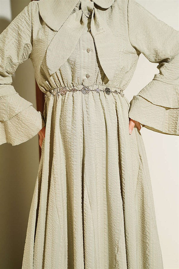 Chain Belted Ruffled Ankle Waffle Dress in Light Green