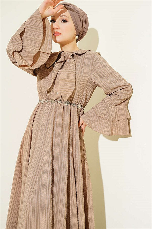 Chain Belted Ruffled Ankle Waffle Dress Beige